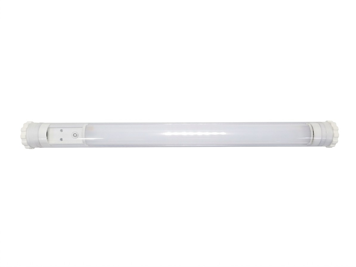 Serie 32: 13 Watt/ 220-240 Volt/ 680 mm/ 4000K 